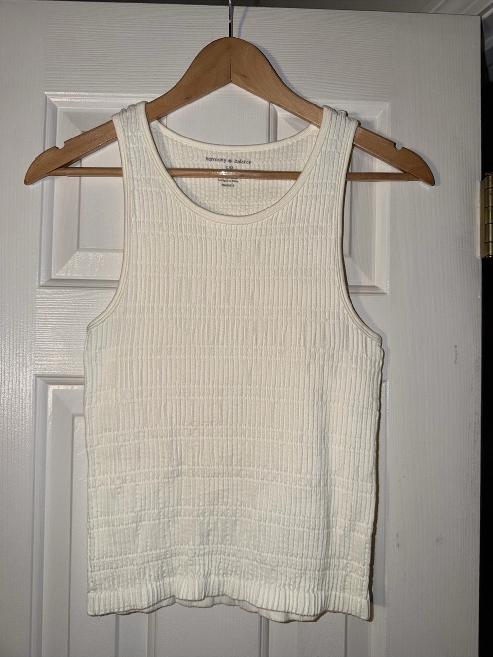 Harmony Balance Women’s Ivory Ribbed Tank Top. S/P